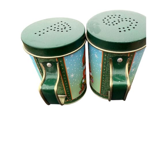 🎄 Christmas Teddy Bear Tin Salt & Pepper Shakers Vintage Holiday Kitchen - Picture 2 of 4